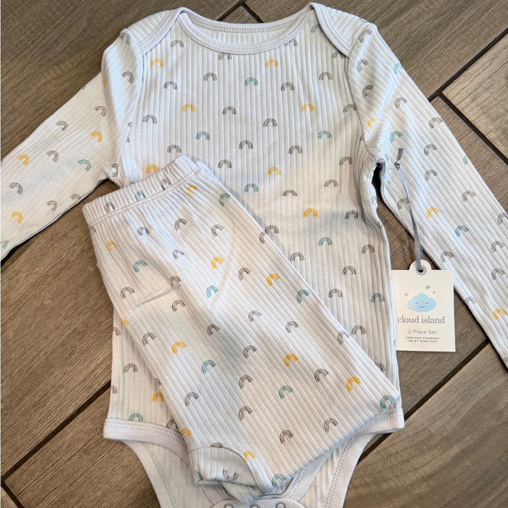Cloud Island Bodysuit Infant/Baby Set - 24M, NWT.‎